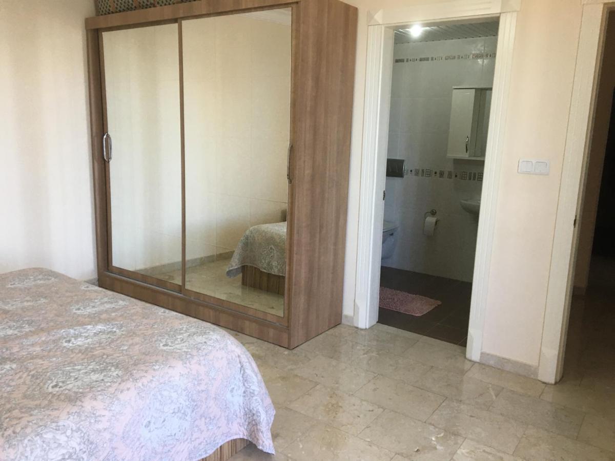 Gold Sun - Housity