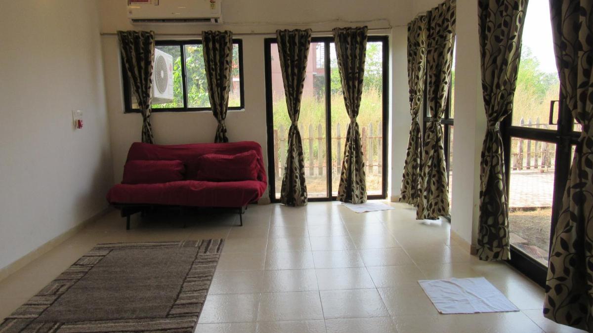 Retreat Holiday Homes, Hideaway, at Sparsh Resorts, Karjat - Hizvo