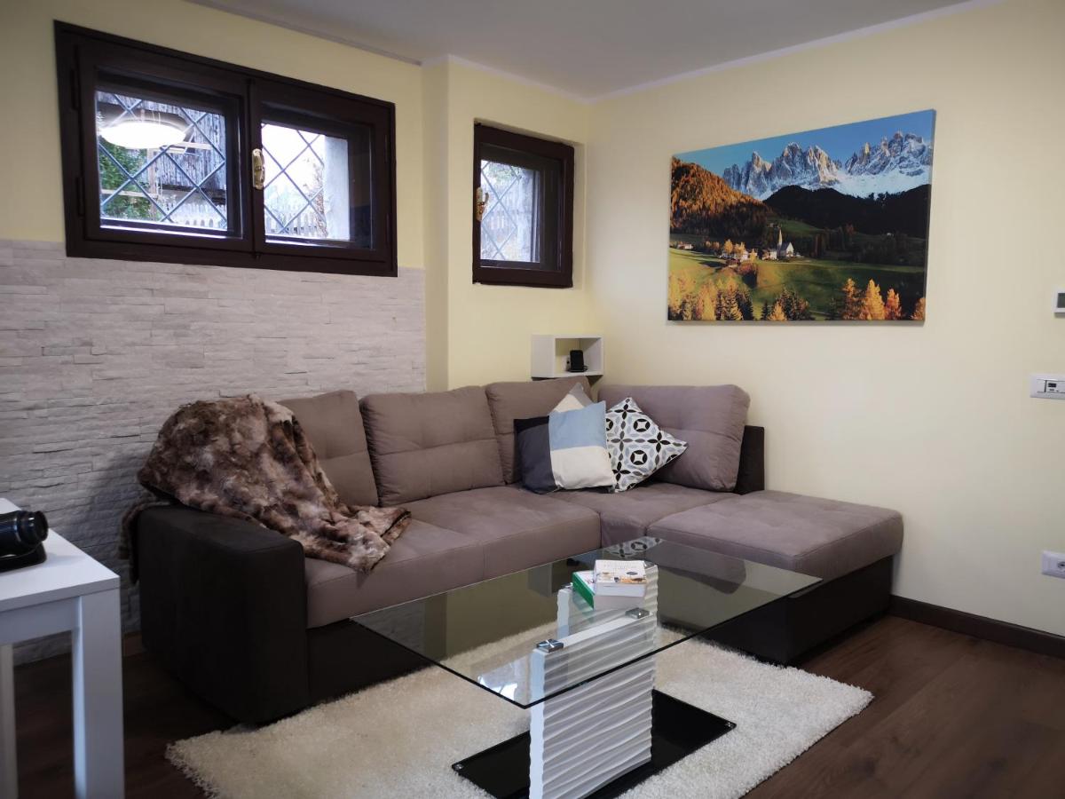 Cortina Comfort House - Housity