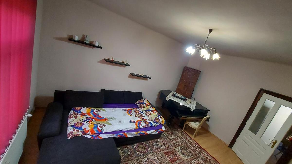 Old Town Apartament Oradea - Housity