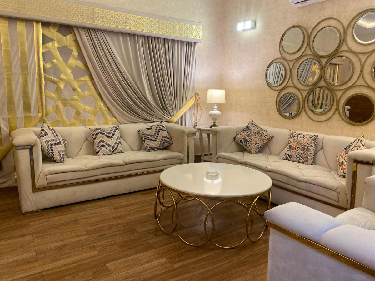 Suitetrails - Burj Al Bahria Town Luxury Suites