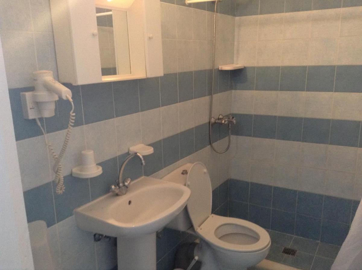 Hotel Asteria - Housity
