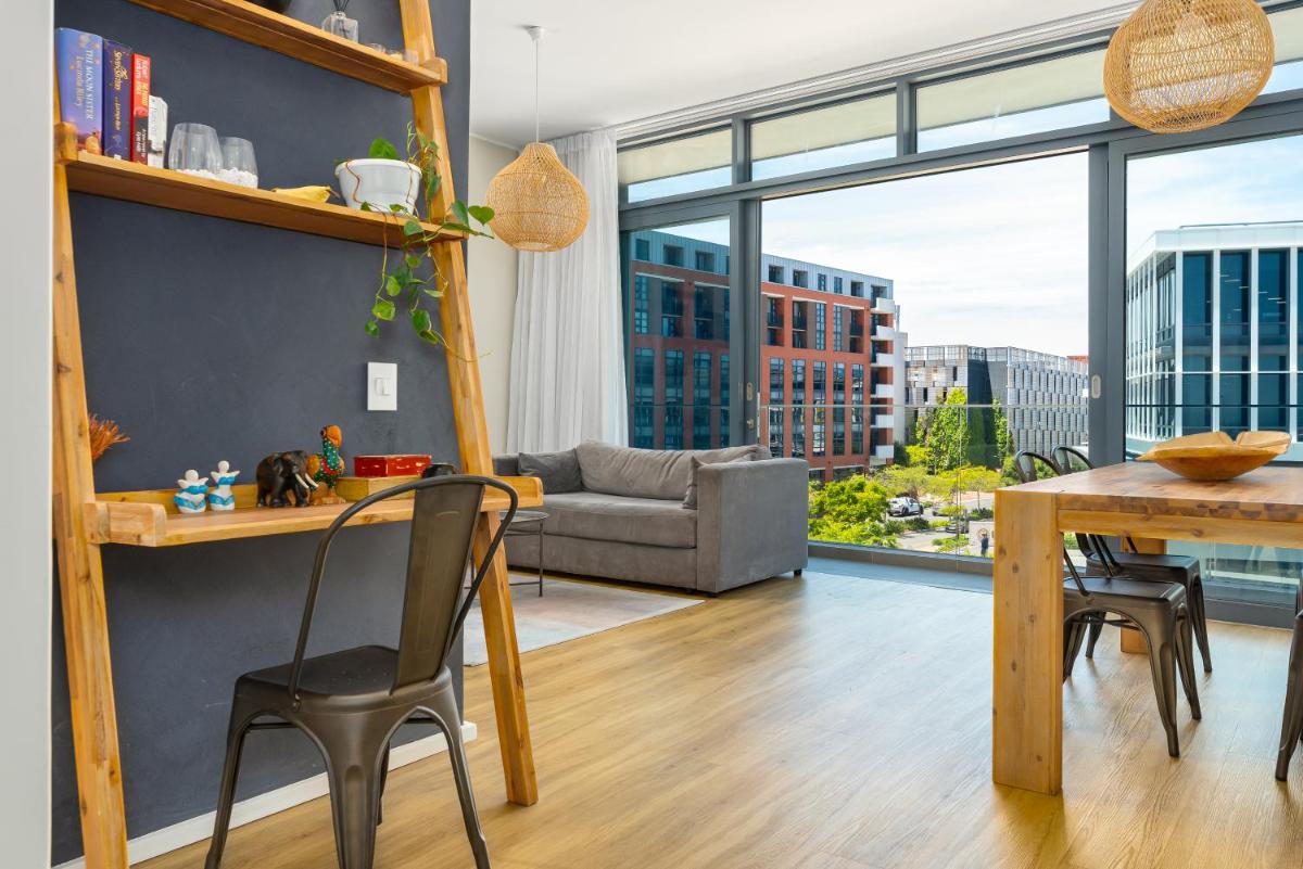 Suitetrails - The Axis Luxury Apartments