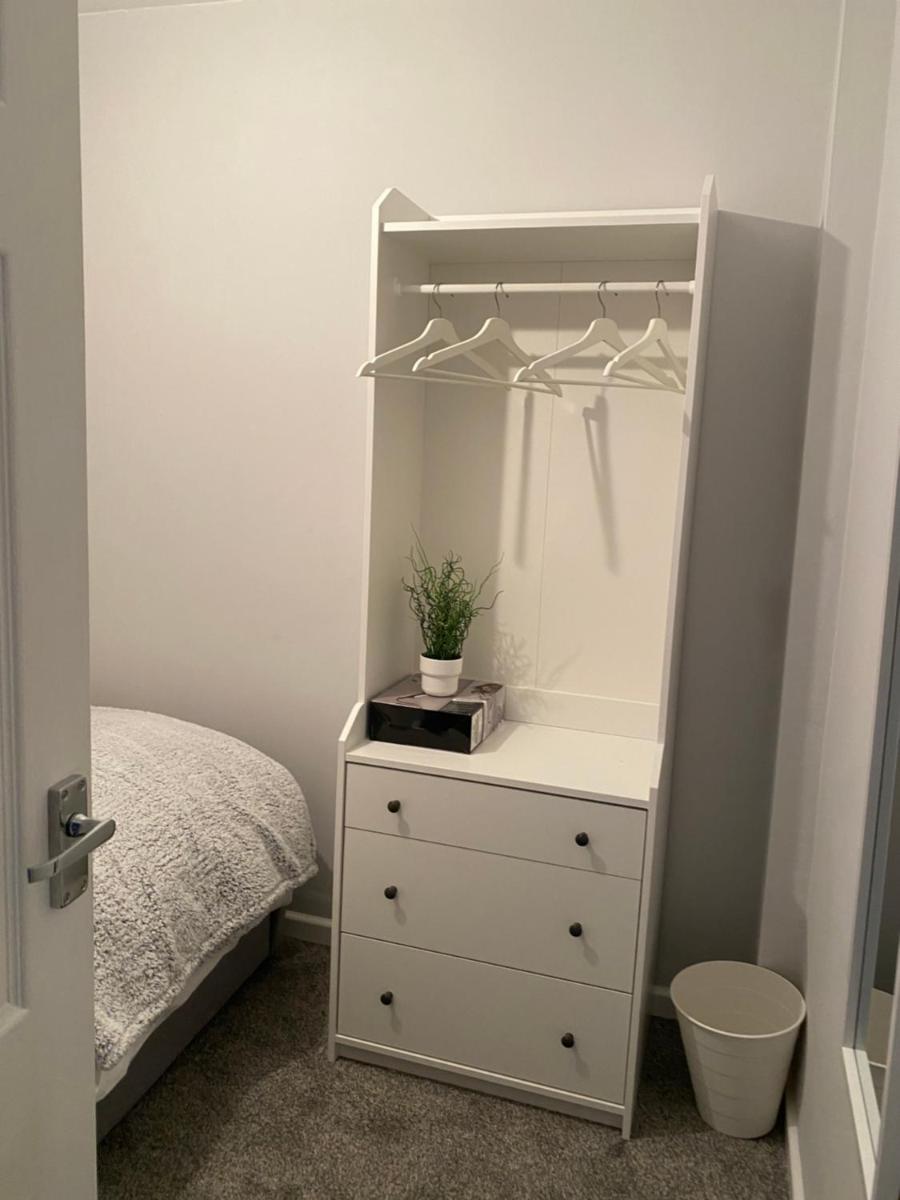 Stylish & Convenient - Housity