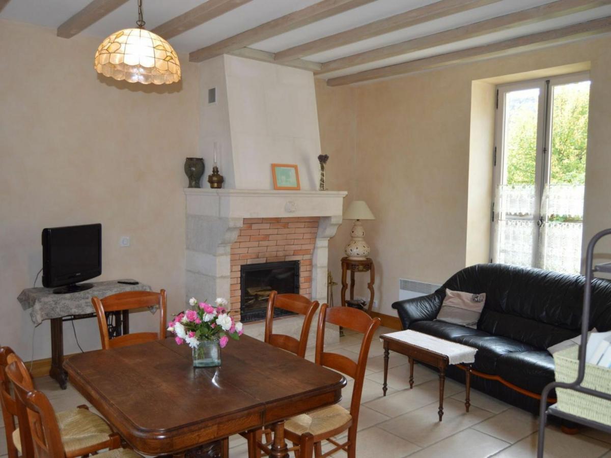 Villa Le Pont-Chrétien-Chabenet, 3 pièces, 7 personnes - FR-1-591-206 - Housity