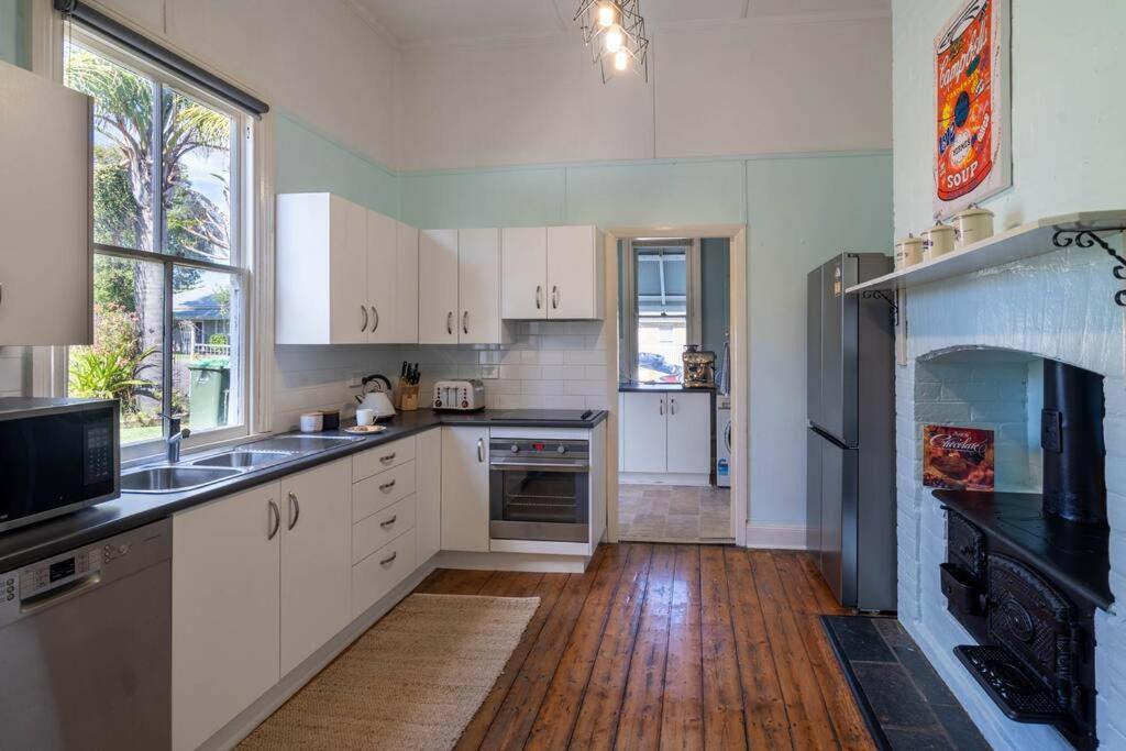 Suitetrails - High View Manor - *NEW* 3 Bed Federation with Spa