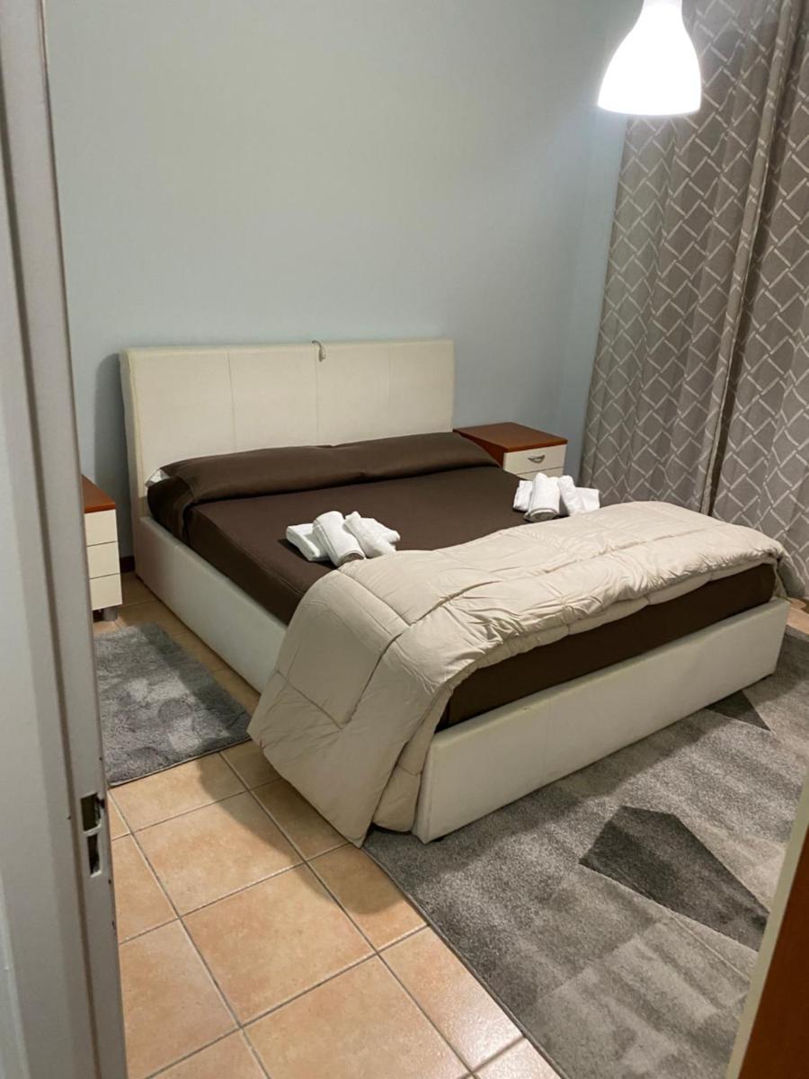 GARDASEE SIRMIONE 1 - Housity