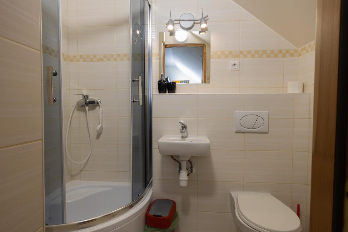 Chata Muszyna - Housity