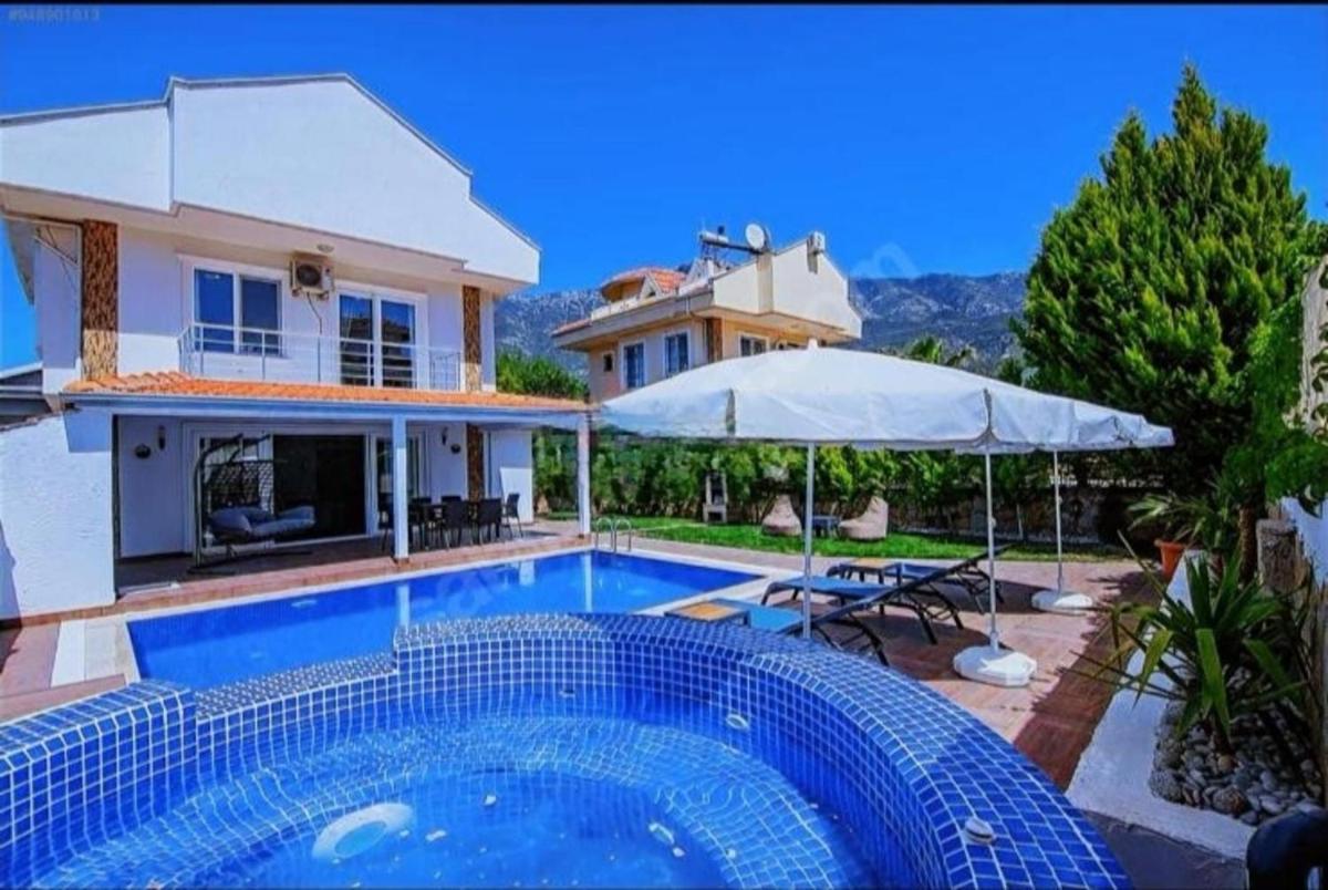 Inviting 3-Bedrooms Villa in ovacik Fethiye Mugla - Housity