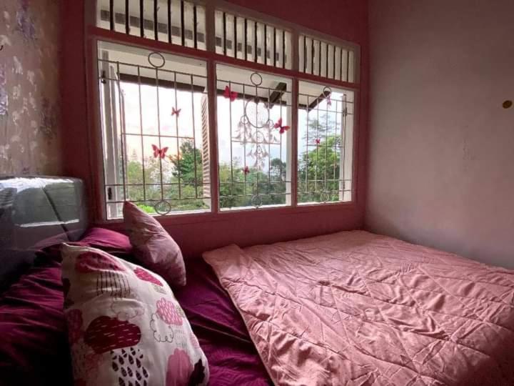 Villa Ddaunan Puncak (Cisarua) - Housity