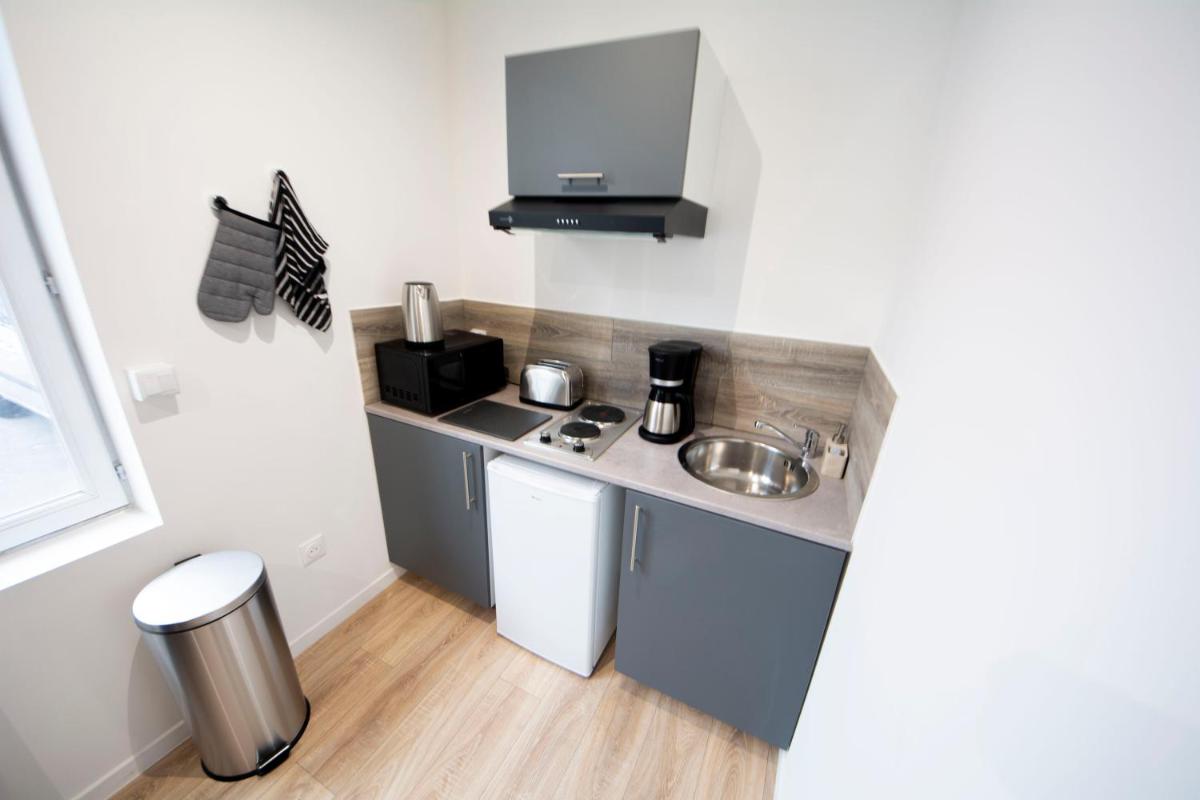 Suitetrails - EMYSTA - CHARMANT Studio HOME STAGING en plein centre
