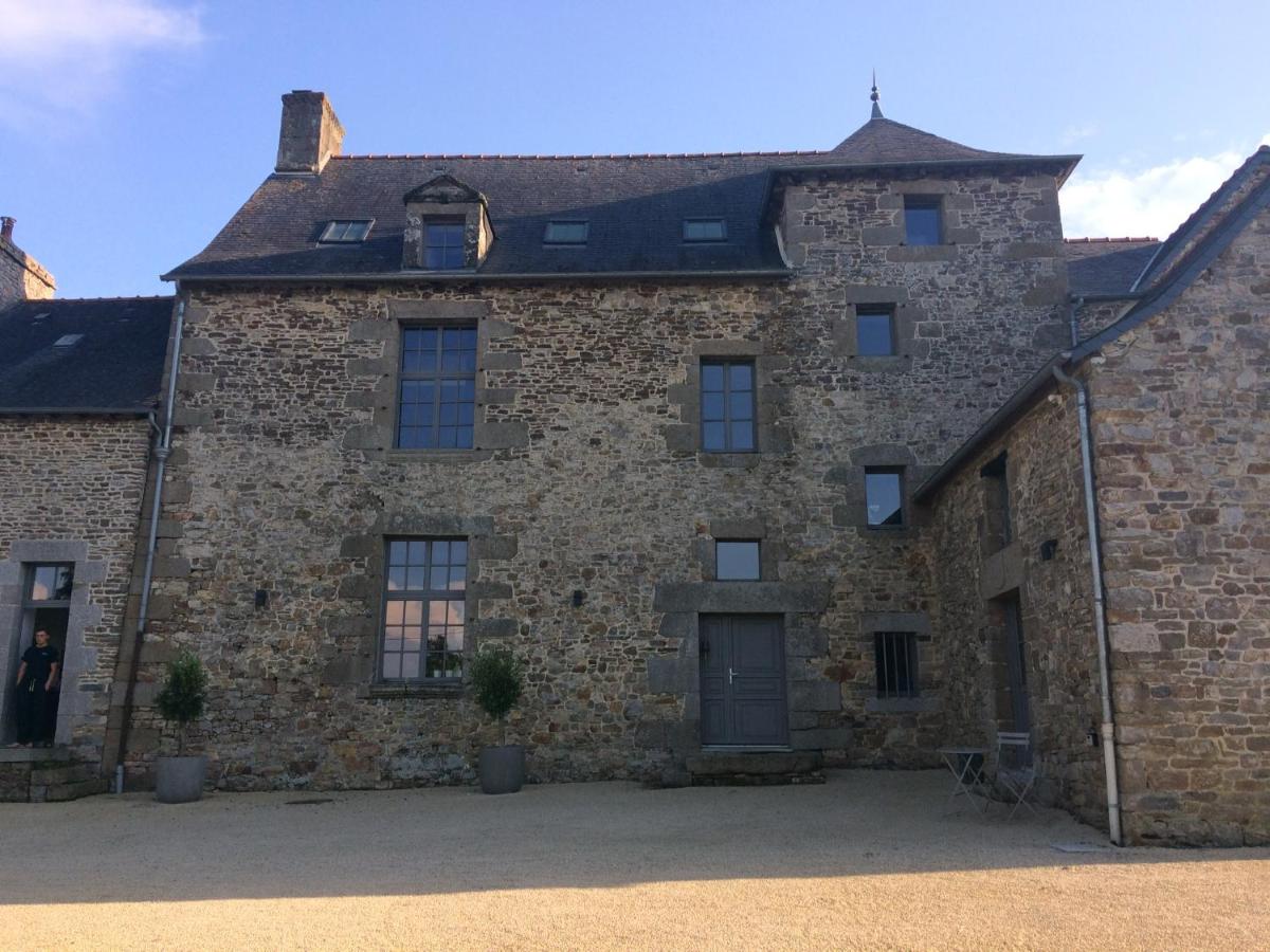 Suitetrails - Chambre indépendante au Manoir de la Célinais côté jardin