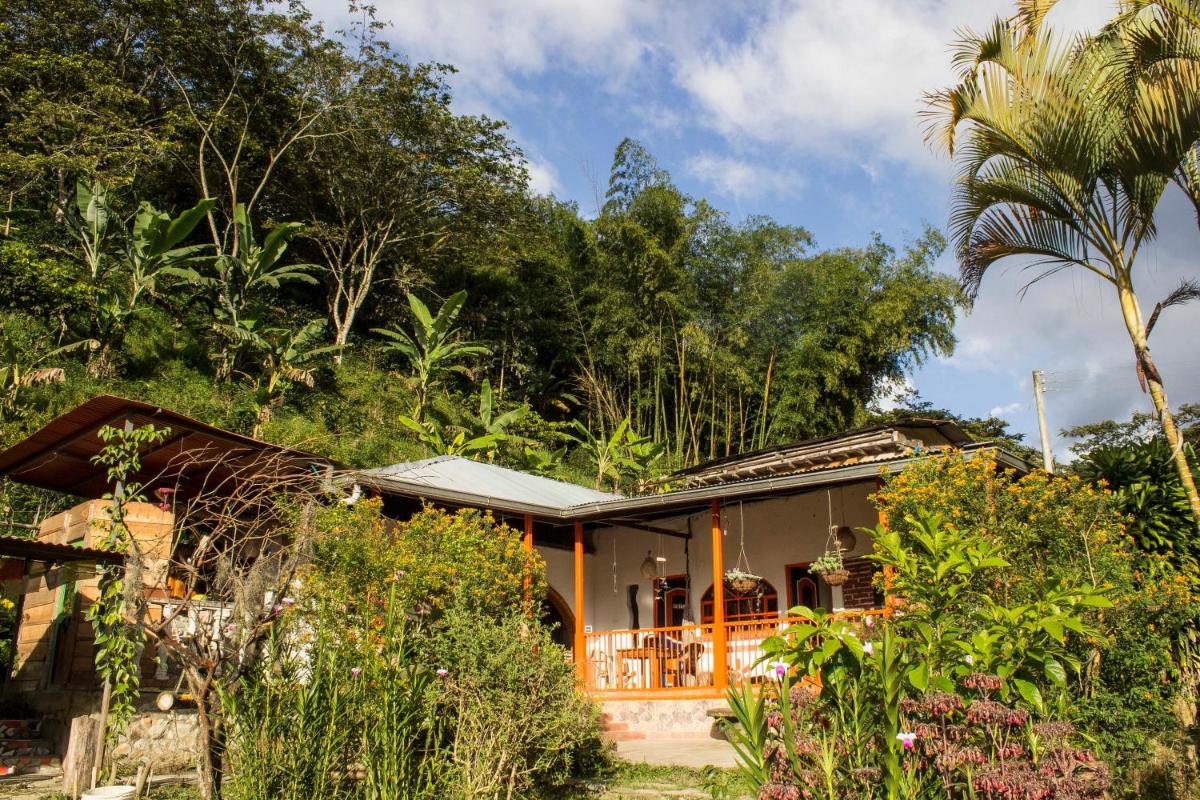 Habitación Las Bromelias, Pijao, Finca Flora del Rio - Housity