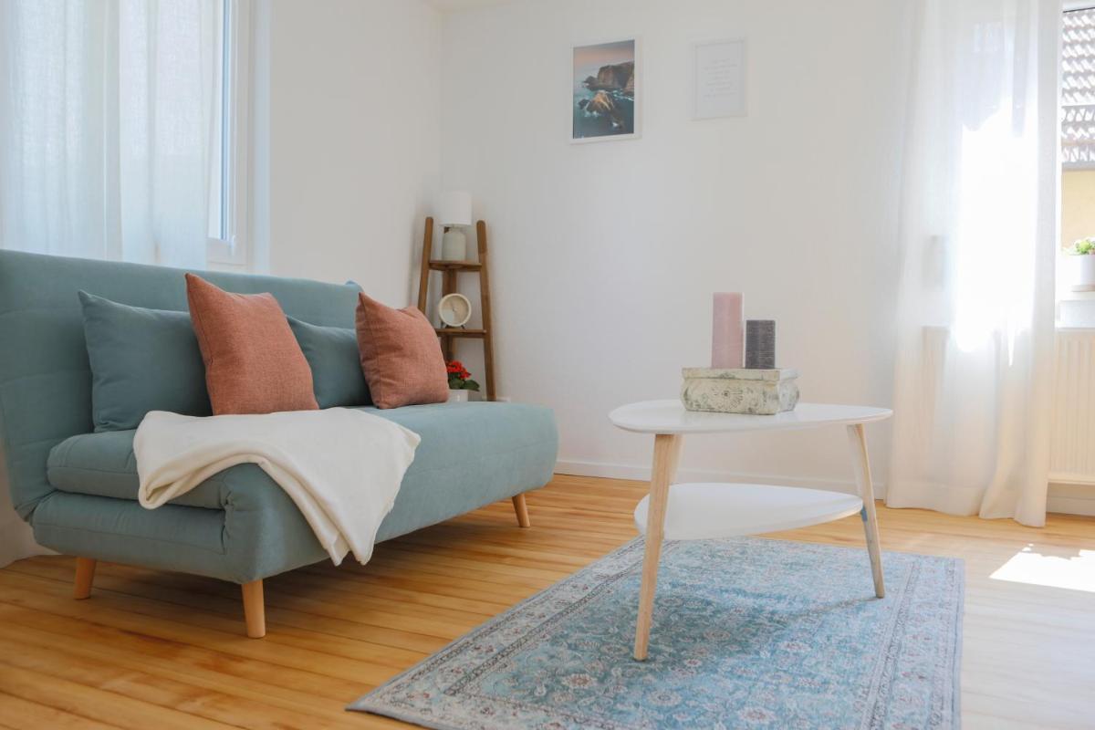 Suitetrails - Stilvolle FeWo *Rebland* Balkon-Netflix-Parking