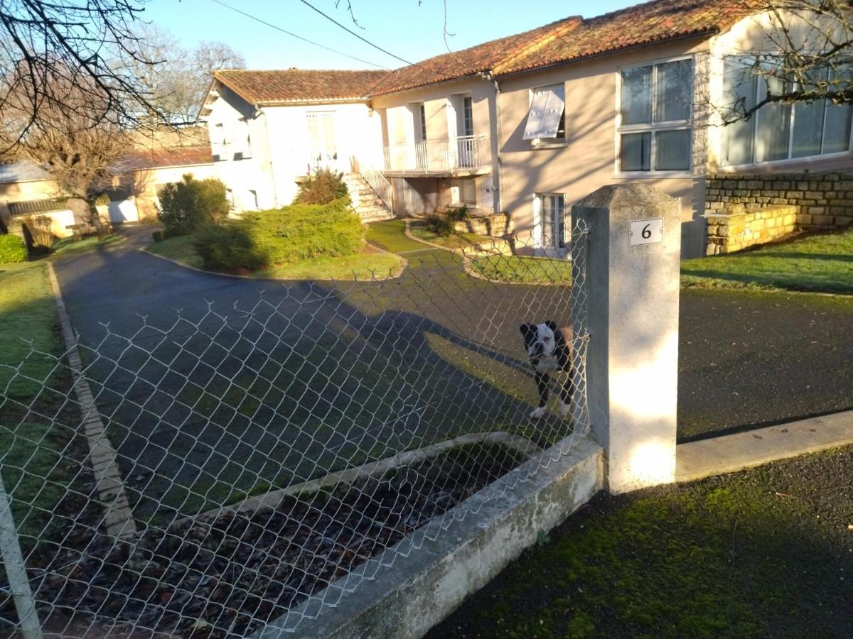 Suitetrails - chambre privée chez l'habitant et partage des partie communes