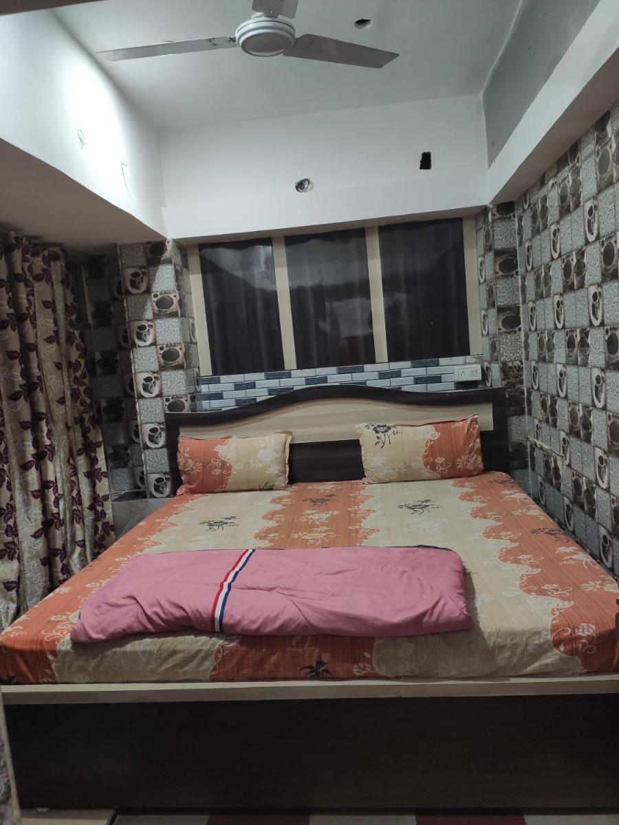 Budget Hotel - Housity