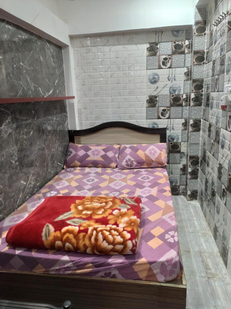 Budget Hotel - Housity