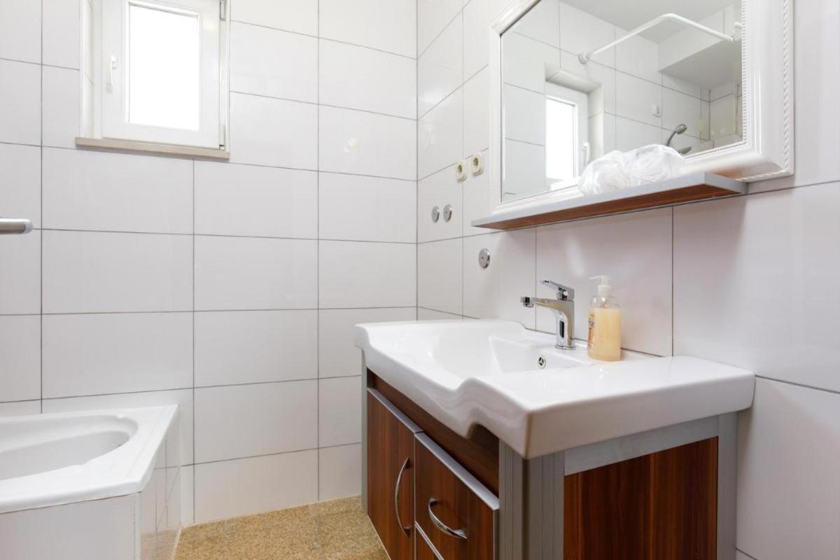 Suitetrails - Fully equiped Beach Apartments with its own balcony