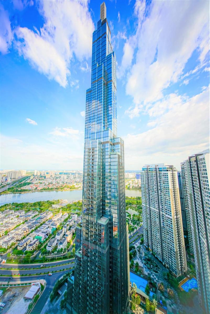 Suitetrails - Central Apartments - Vinhomes Central Park, Landmark 81 Area & Ice Skating Rink