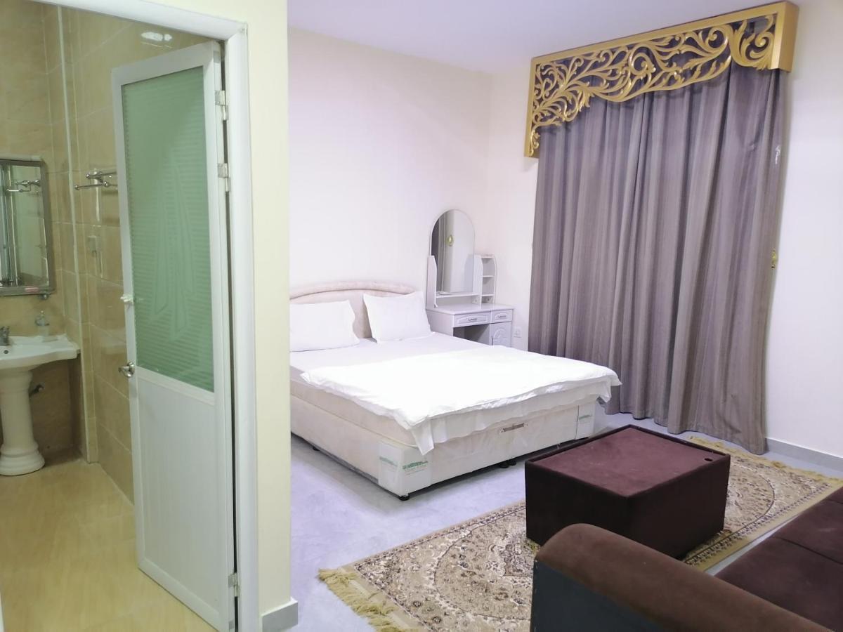 شاليهات الشاطيء beach chalets - Housity