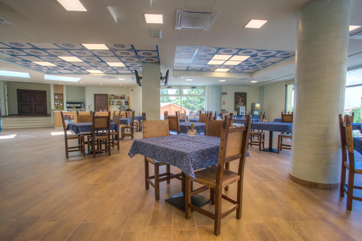 Suitetrails - Hotel Il Duca Del Montefeltro