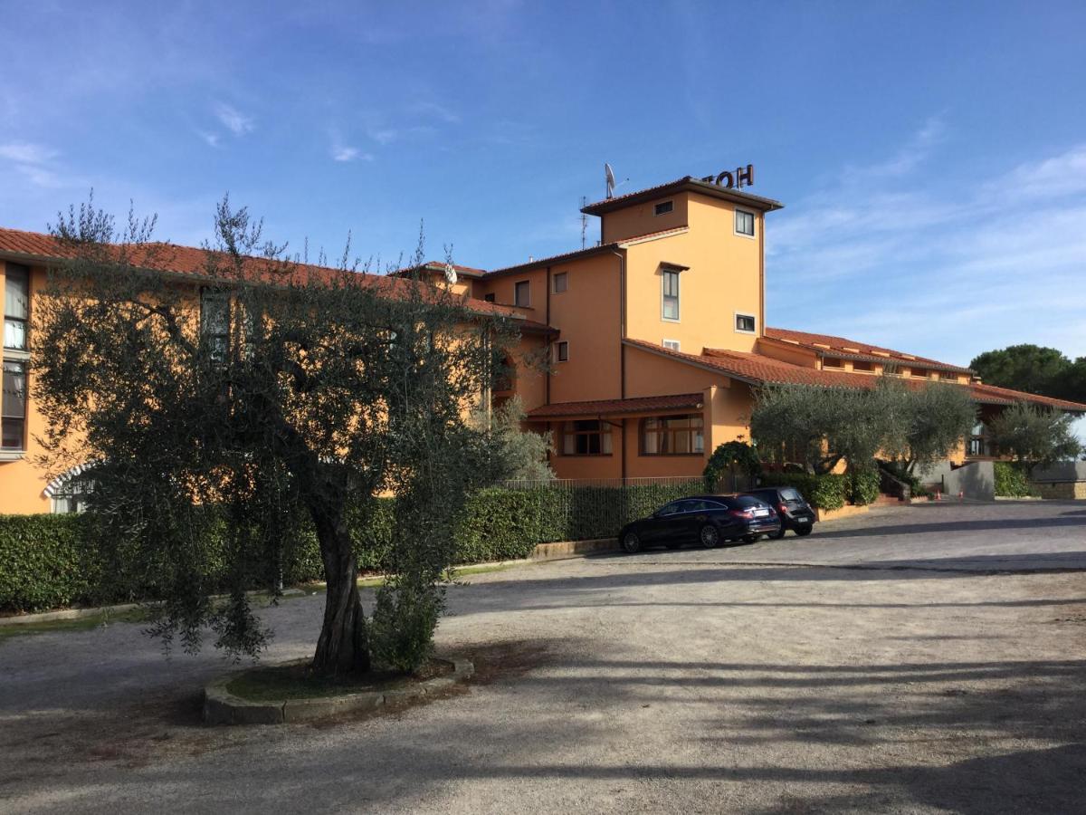 Hotel Hermitage - Housity
