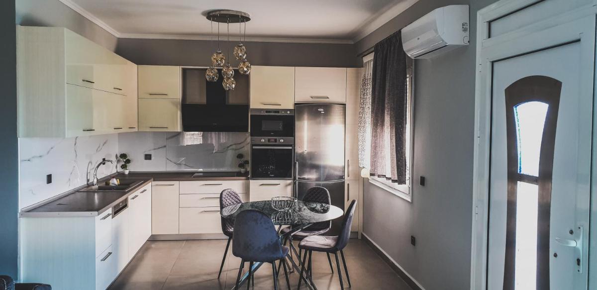 Odysseas Luxury Apartment - Housity
