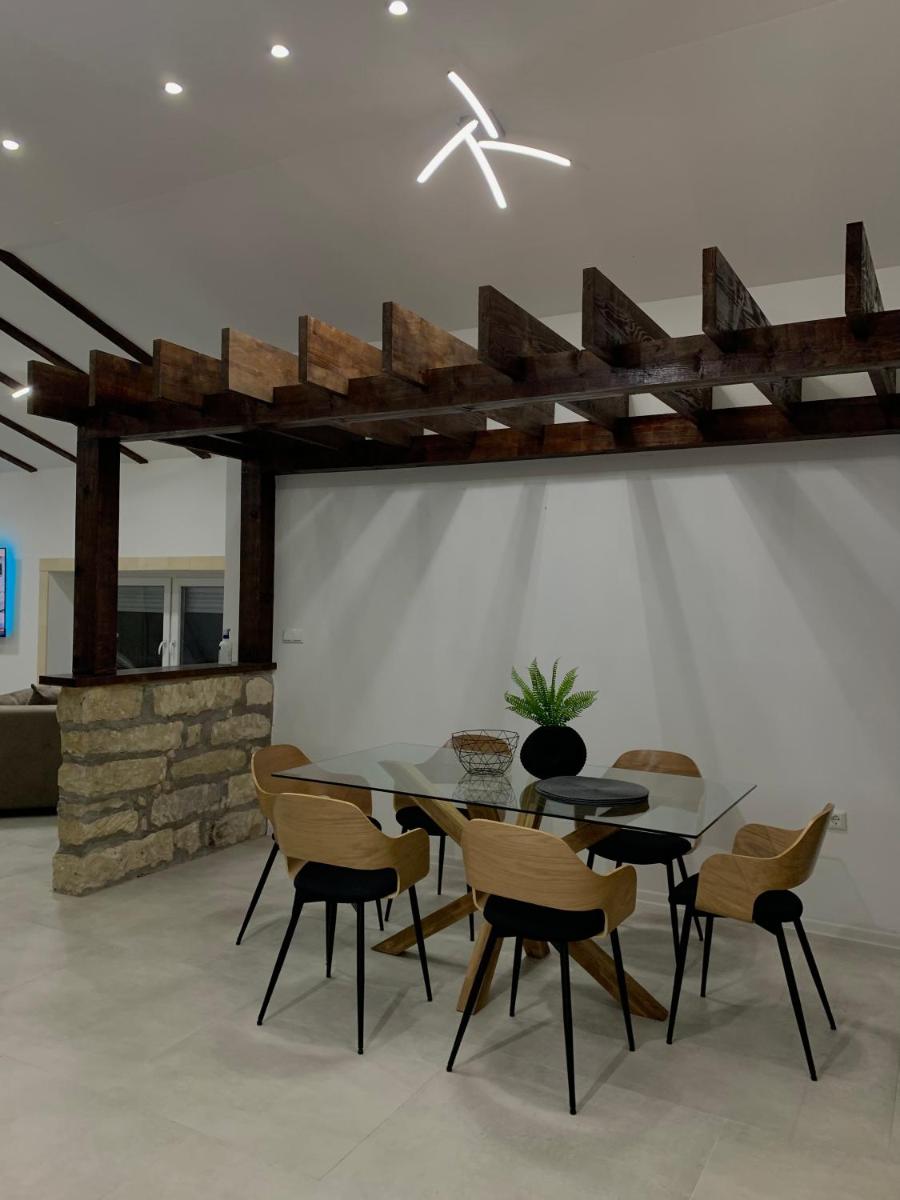 Suitetrails - KARTAL centar apartment