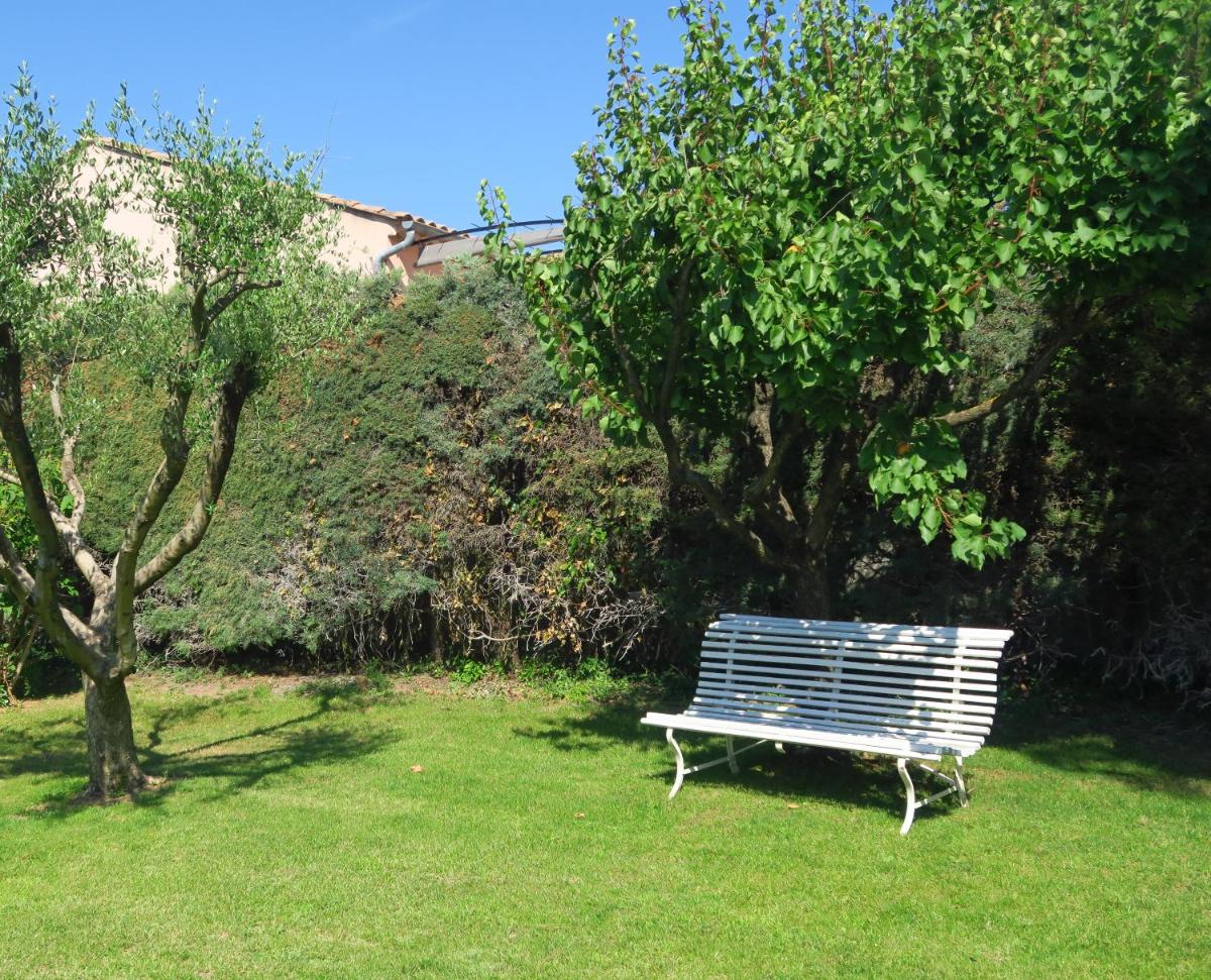 le bosquet fruité en Provence Occitane - Housity