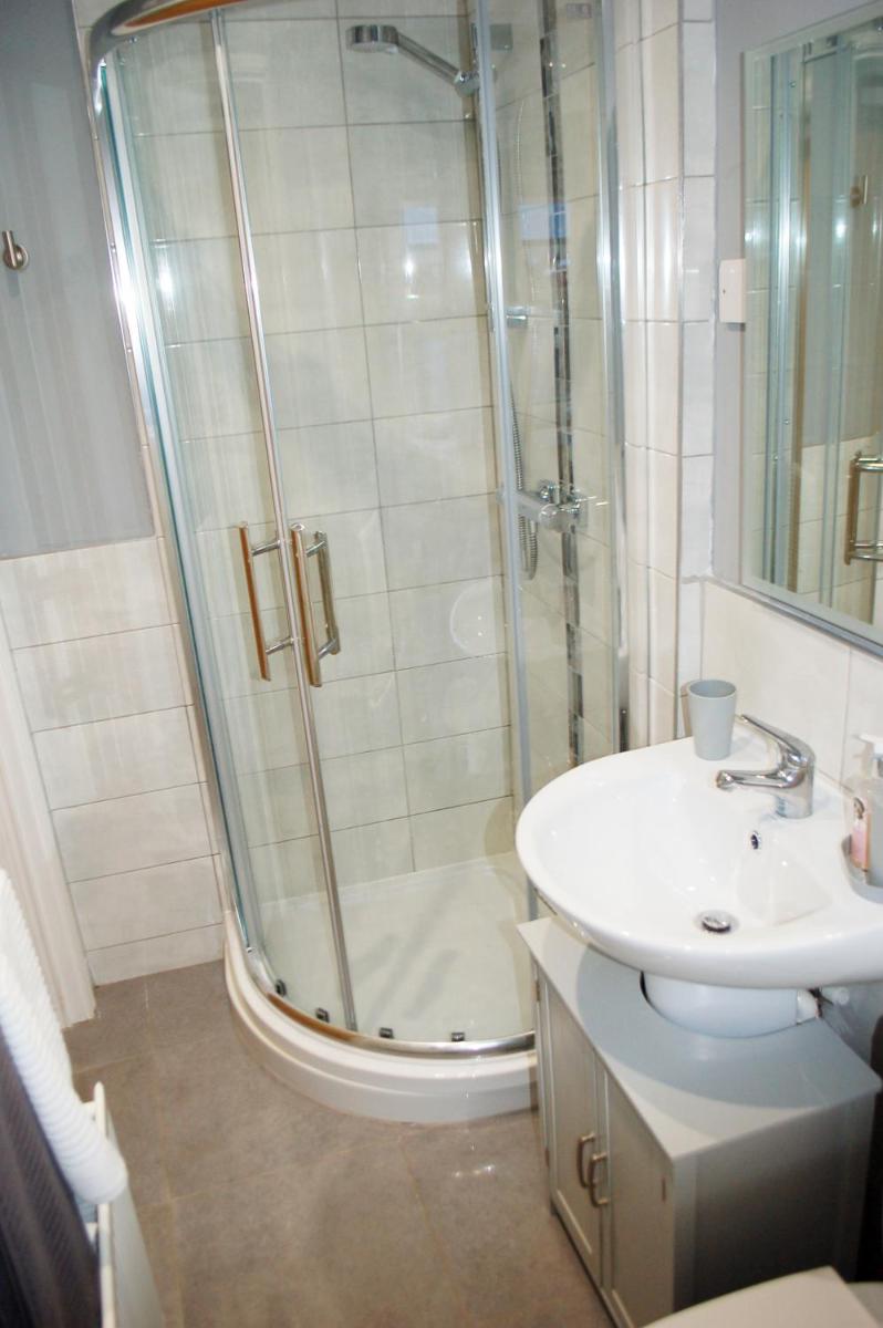 Gracehill Lodge - Guest Accommodation - Housity