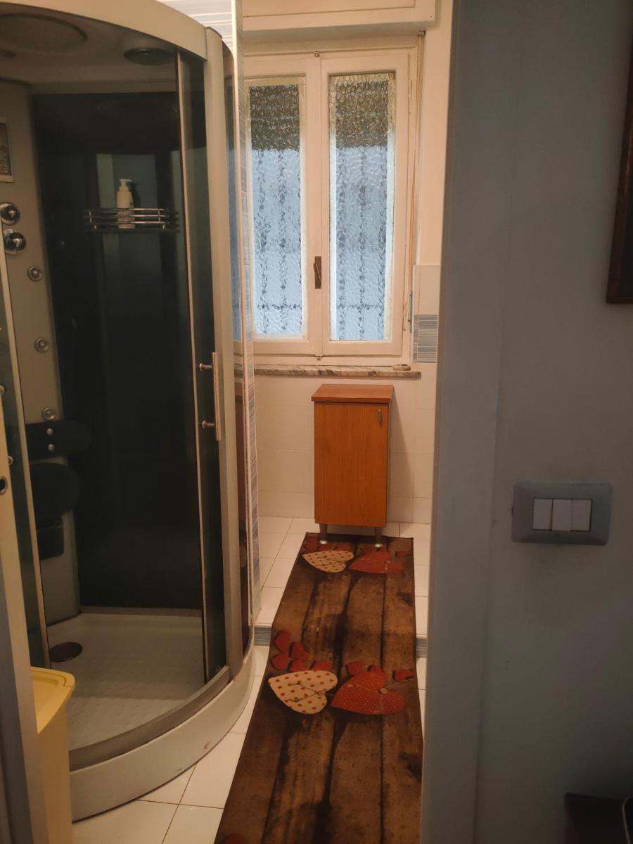 Casa - house Xavier una casa famigliare , dame entra solo Chi a un bel cuore , non'e il l'intero alloggio solo stanze e bagno - Housity