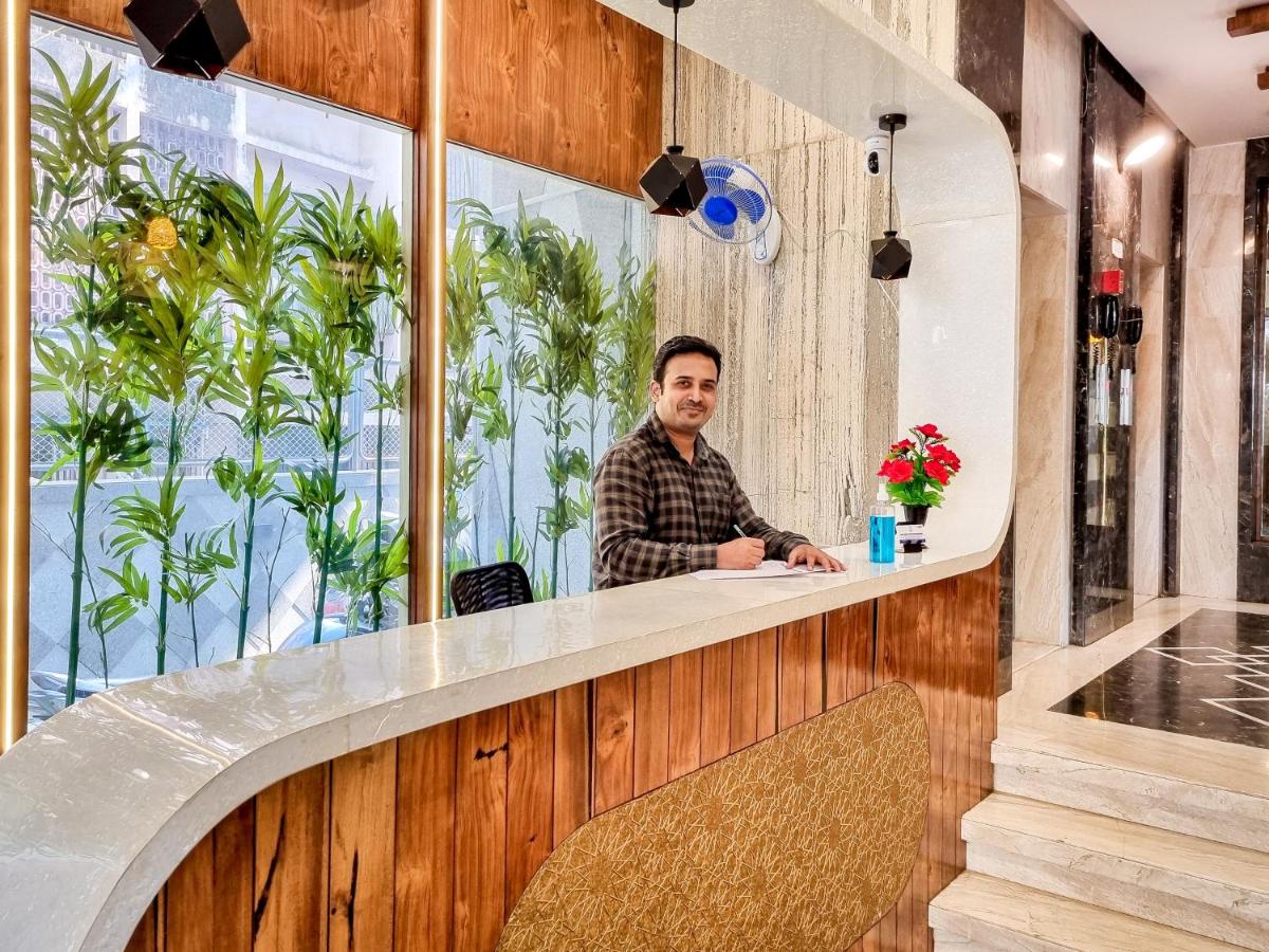 Suitetrails - Home2 Suites and Service Apartments, Mumbai Airport