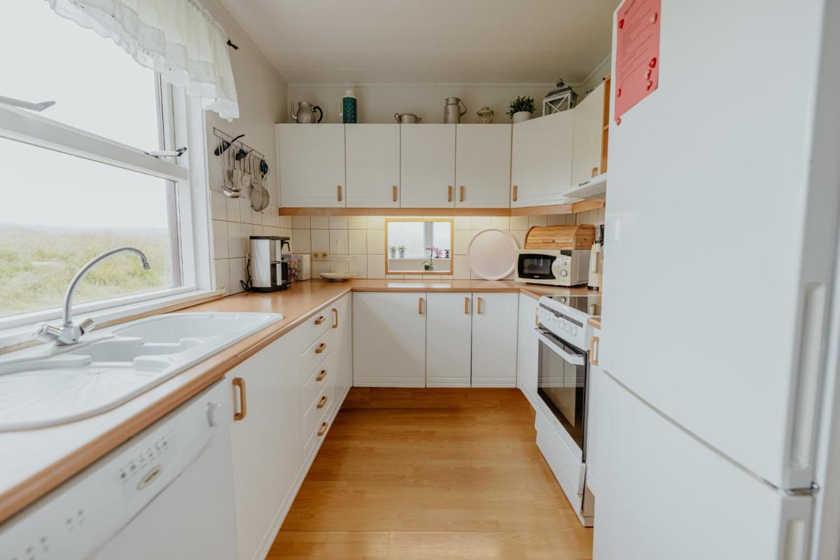 Lambanes-Reykir Holiday Home - Housity