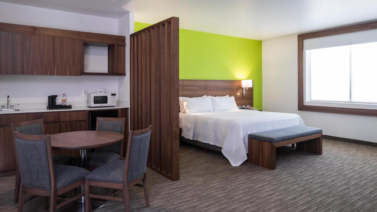 Holiday Inn Express Puebla, an IHG Hotel - Housity