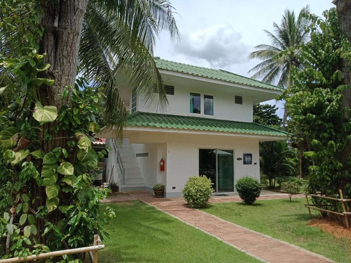 Suitetrails - The Beach Boutique Resort