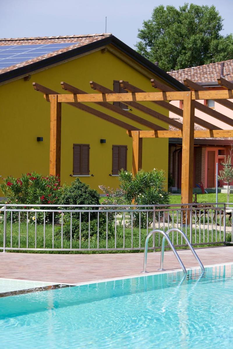 Suitetrails - Campiglione Hotel