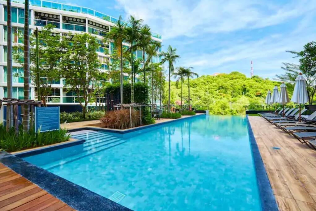 26 floor studio-unixx condo pattaya - Housity