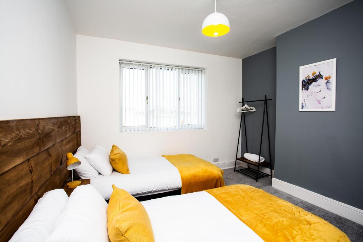Easington House by #ShortStaysAway - Housity