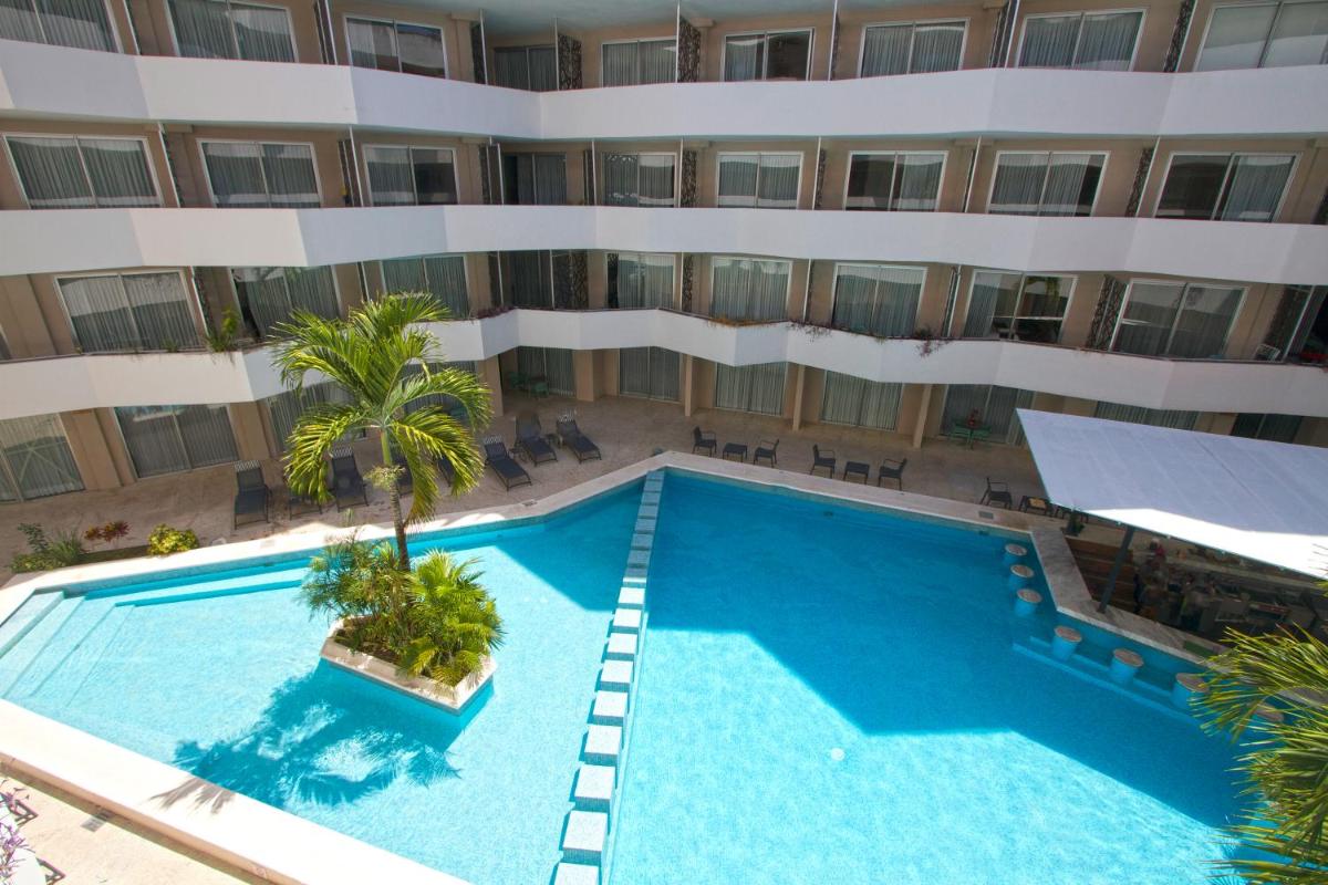 The Gallery Condos Playa de Carmen - Housity