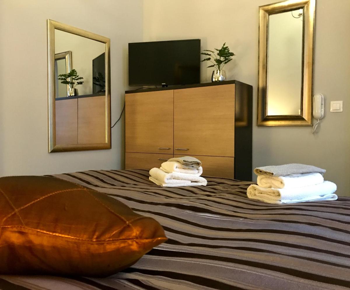 Suitetrails - Brno center whirlpool apartment