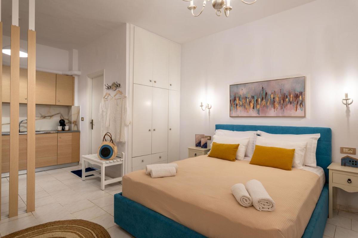 Esperides Studios - Housity