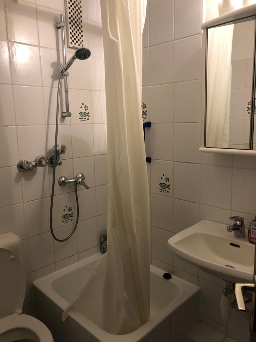 Ruhige und erholsame Wohnung mit Balkon - Hizvo