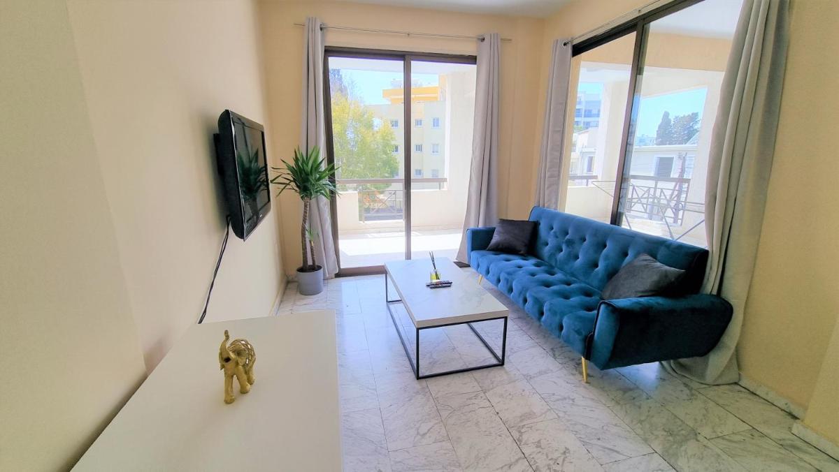 Suitetrails - Comfy Rooms in a Shared Apartment Near Salt Lake with internet and Netflix