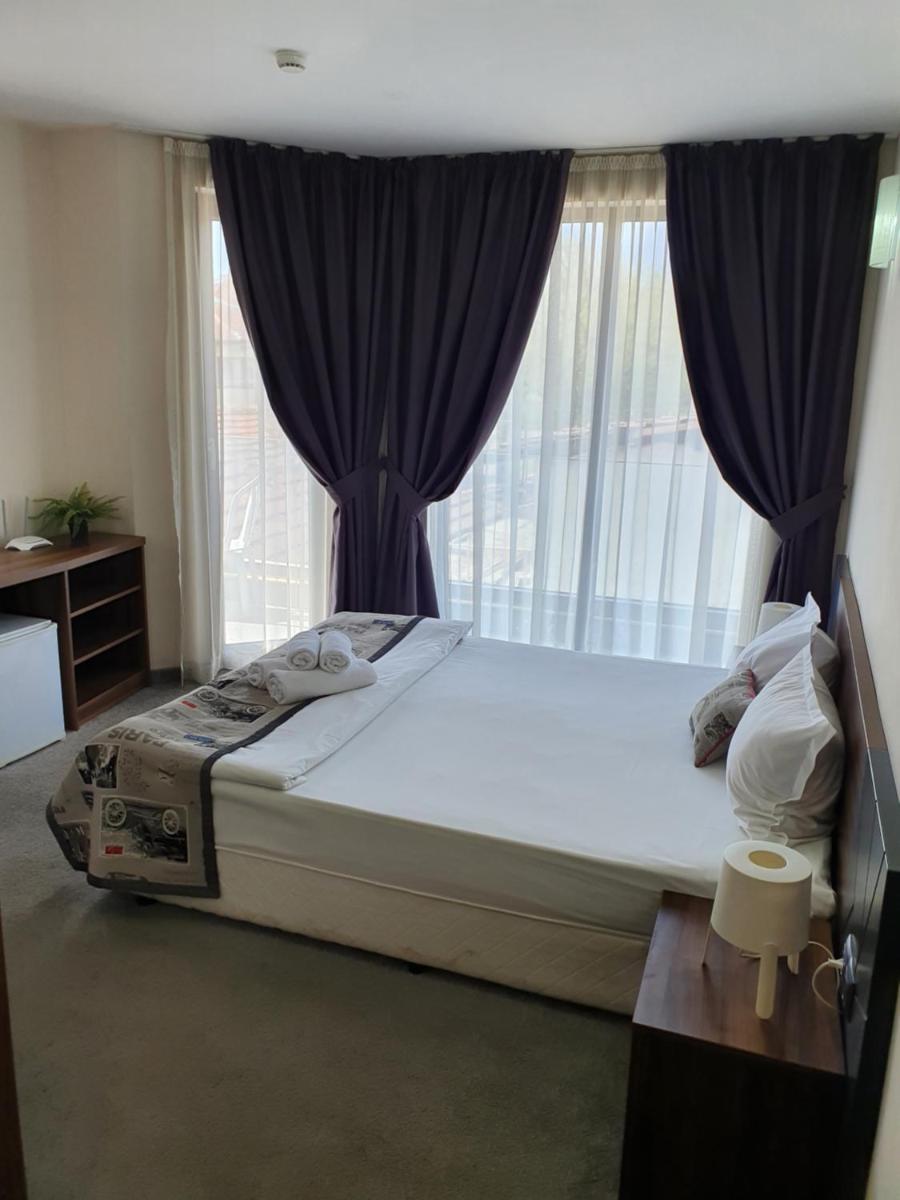 Suitetrails - Family Hotel Novel City