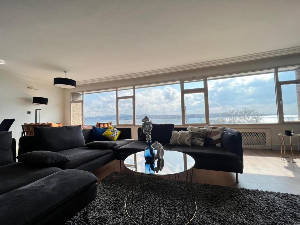 WONDER HOMES - Family Apartment, Bosphorus View, 4BR 2BA AC - Housity