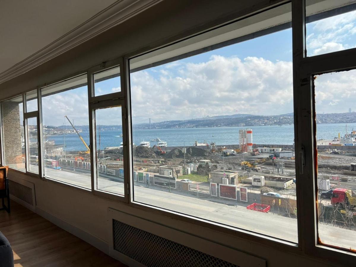 WONDER HOMES - Family Apartment, Bosphorus View, 4BR 2BA AC - Housity