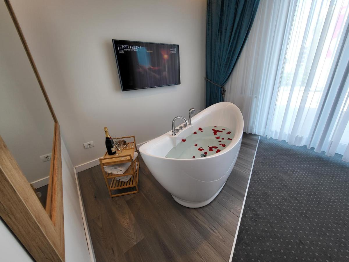 Hotel Excellence - Housity