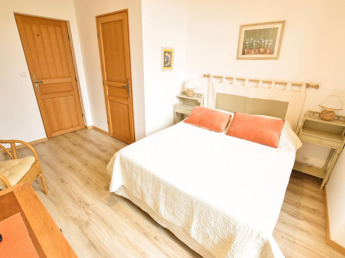 Gîte Sablé-sur-Sarthe, 3 pièces, 6 personnes - FR-1-410-346 - Housity