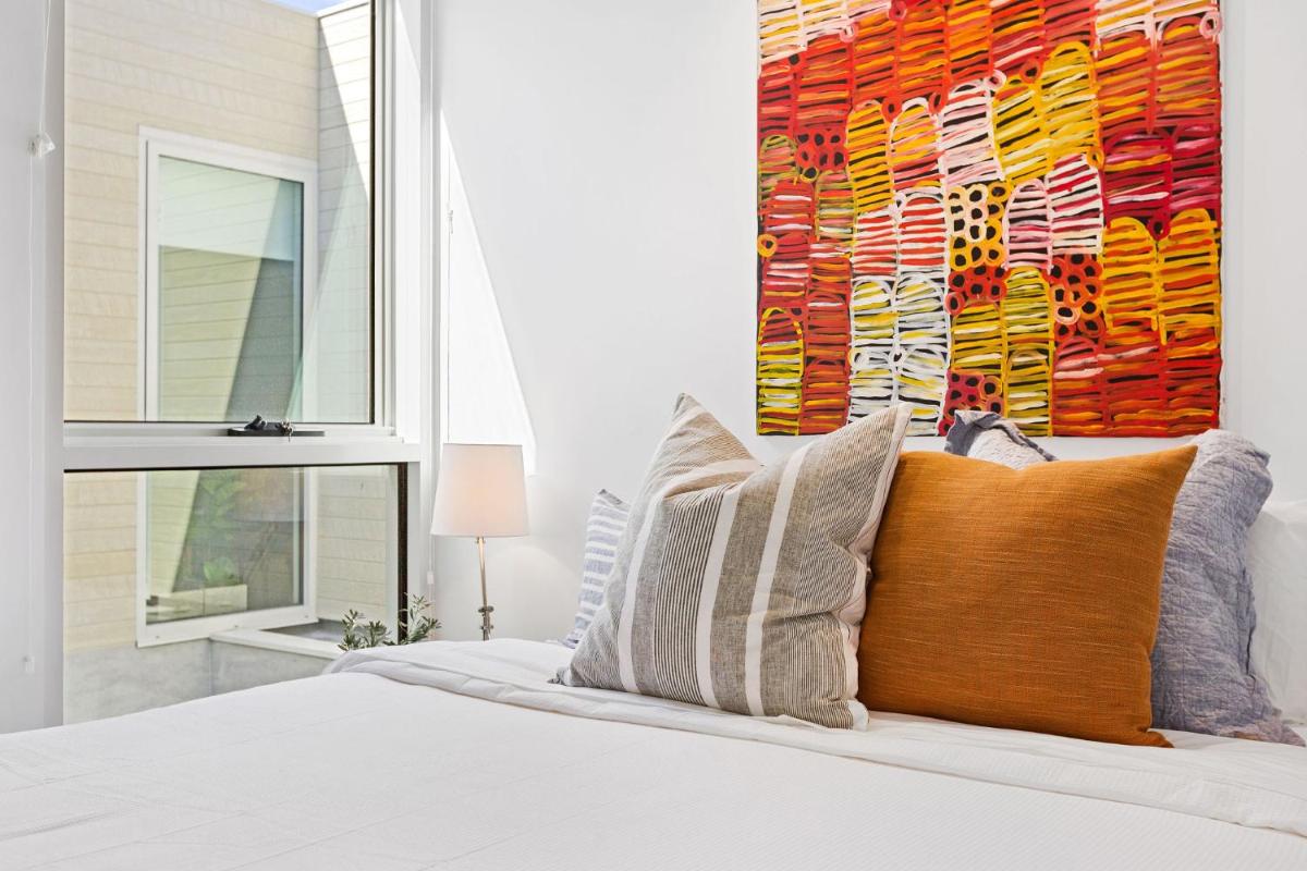 Designer Luxury for 2 - Housity