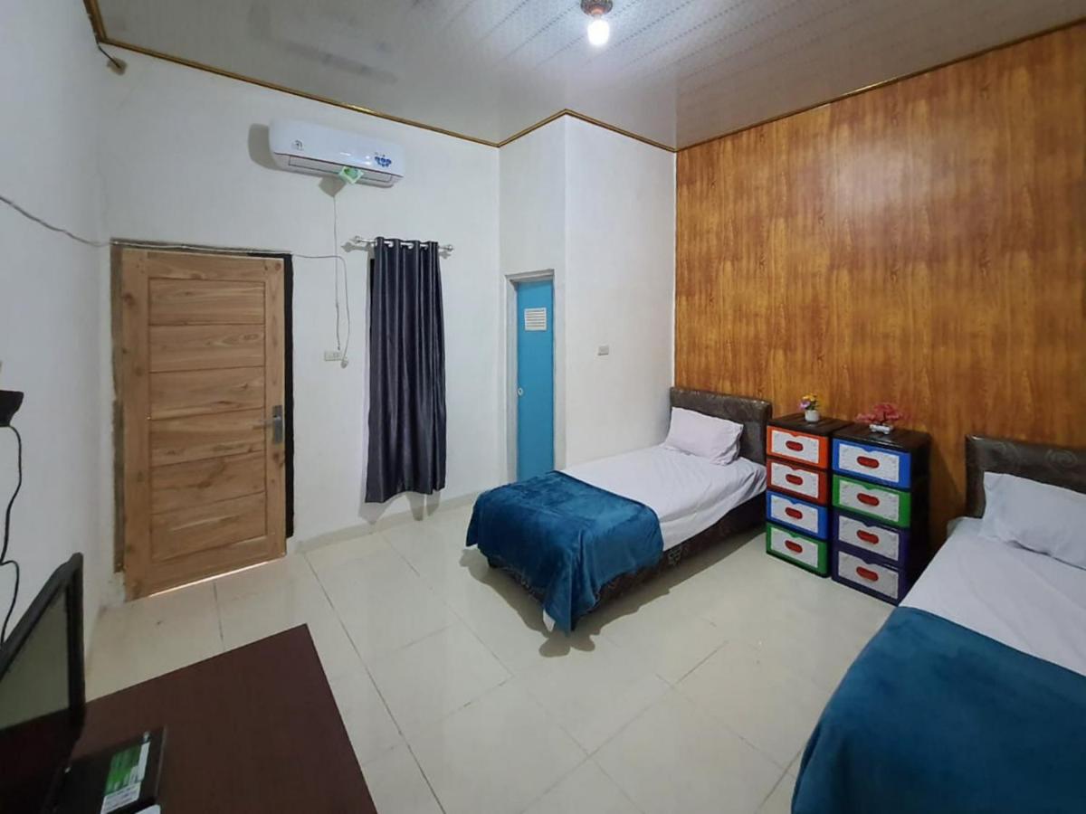 Suitetrails - RedDoorz Syariah at Labuhan Maringgai Lampung